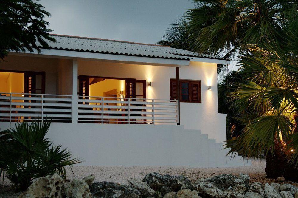 Bantopa Apartments Willemstad Exterior photo