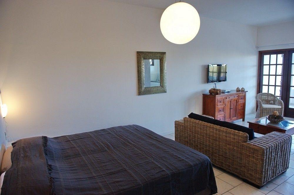 Bantopa Apartments Willemstad Exterior photo